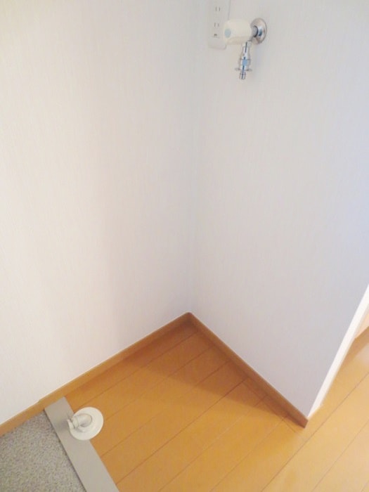 プリモレガ－ロの洗濯機置場