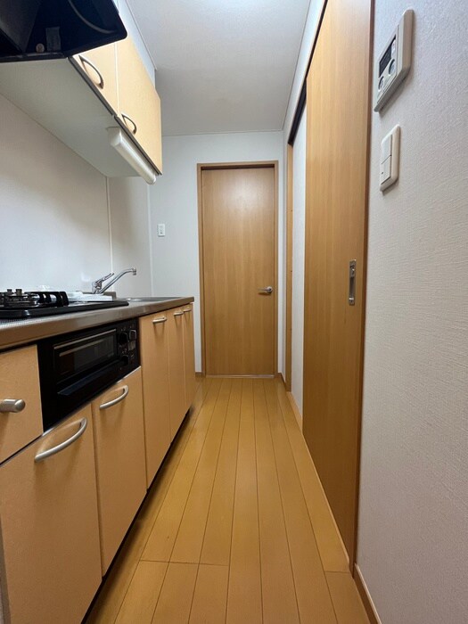 物件内観写真21　(廊下)