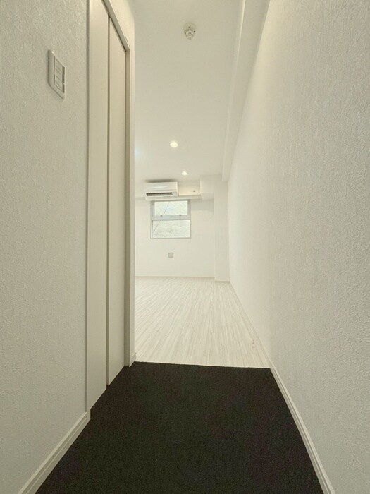 物件内観写真20　(廊下)