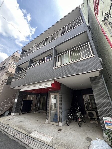 ノードゥス　ジップ外観写真