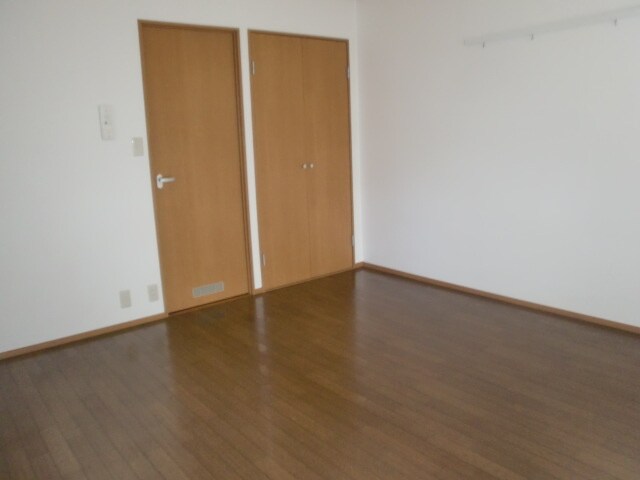 物件内観写真4　(内観写真)