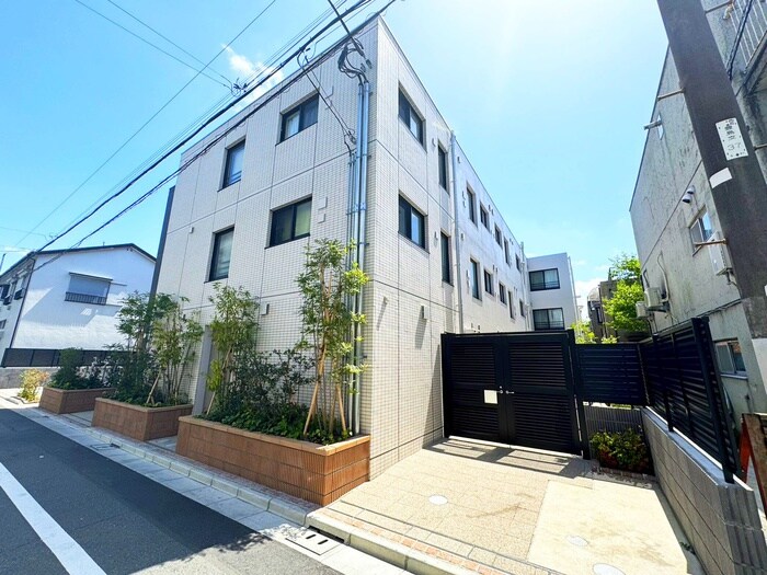 物件外観写真2　(外観写真)