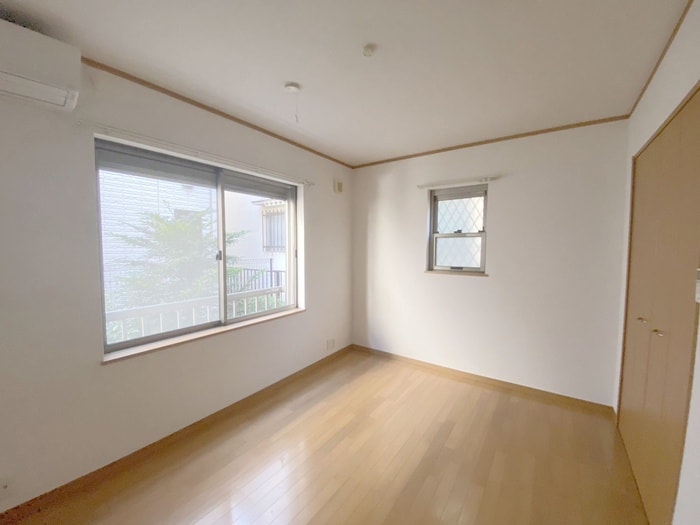 物件内観写真8　(居室)