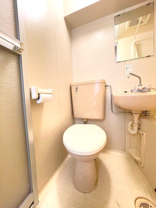 物件内観写真12　(トイレ)