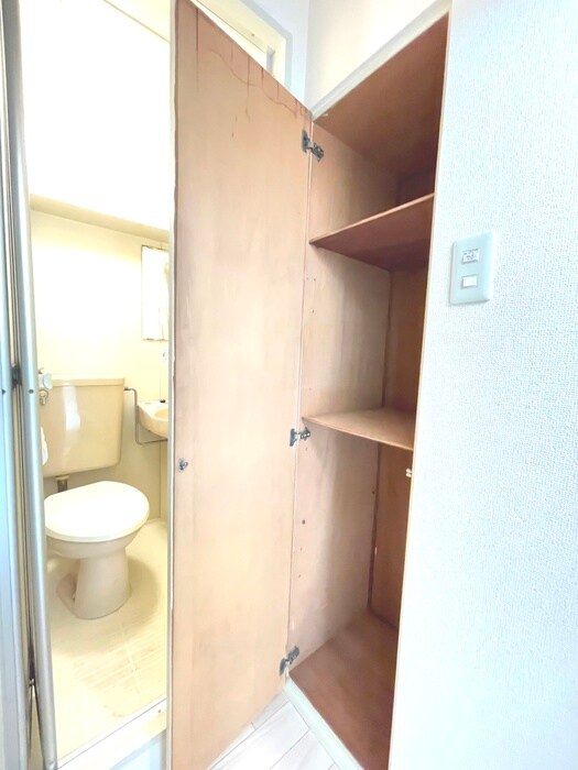 物件内観写真17　(収納)