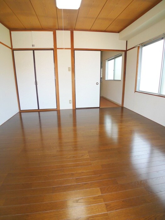 物件内観写真7　(居室)