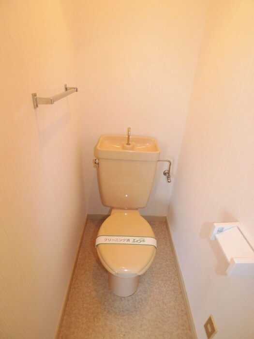 物件内観写真12　(トイレ)