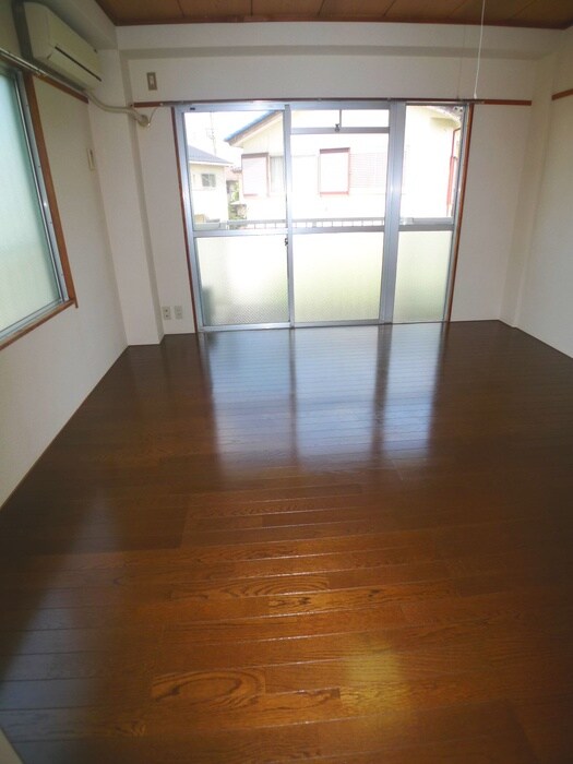 物件内観写真13　(居室)