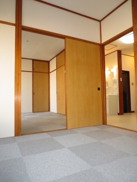 物件内観写真7　(居室)