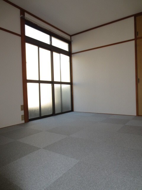 物件内観写真12　(居室)