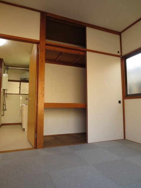 物件内観写真13　(収納)