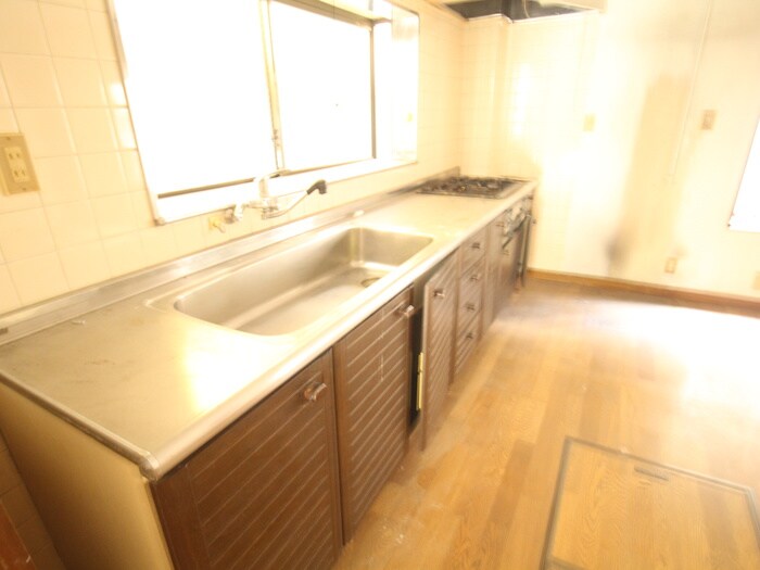 物件内観写真8　(キッチン)