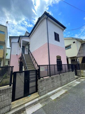 クロスフォー外観写真