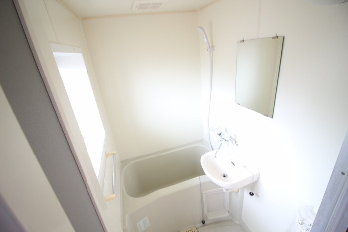 物件内観写真9　(バス／シャワールーム等)