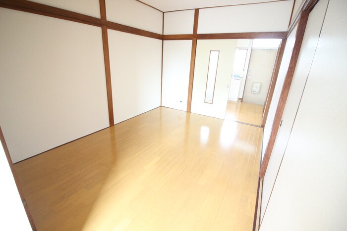 物件内観写真13　(廊下)