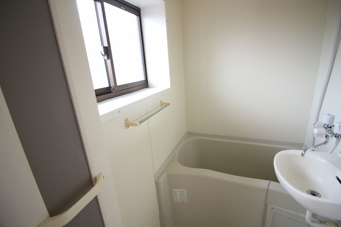 物件内観写真22　(洗面)