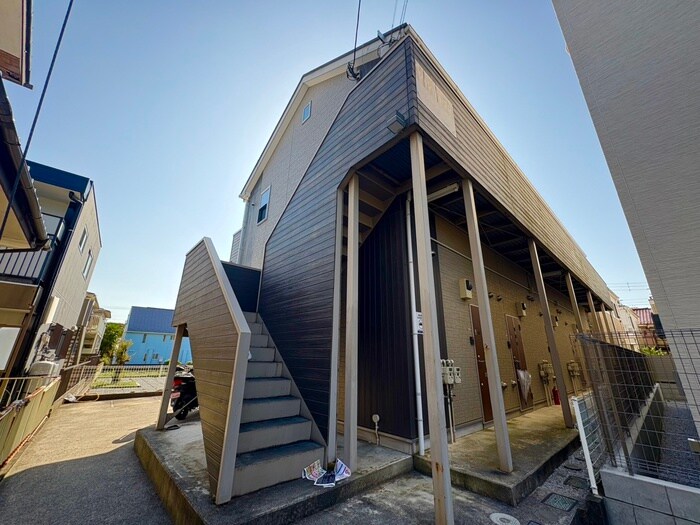 物件外観写真2　(外観写真)