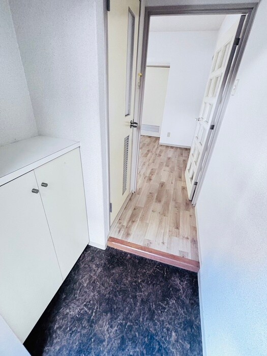 物件内観写真19　(玄関)