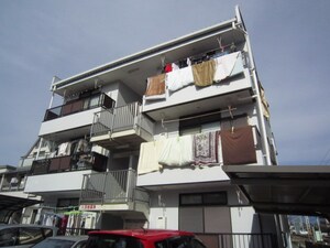 パレスフカワ外観写真