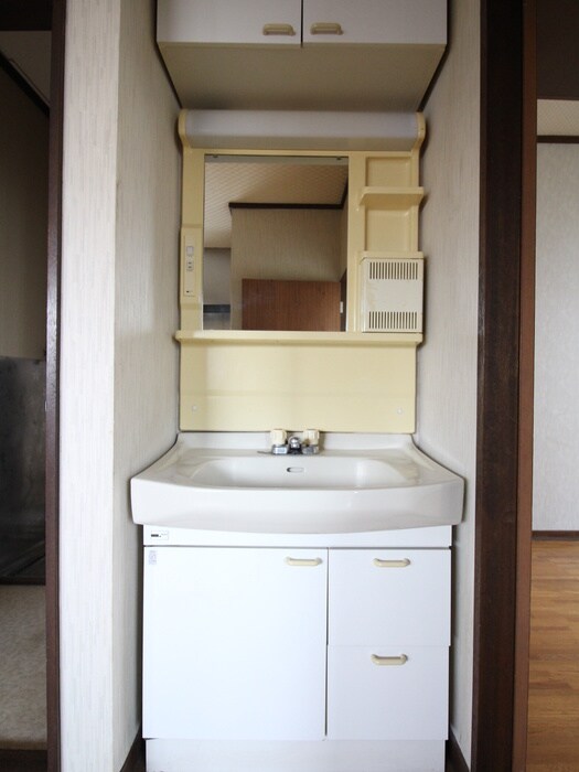 物件内観写真7　(洗面)