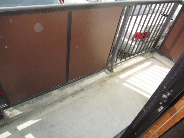 物件内観写真9　(ベランダ・バルコニー)