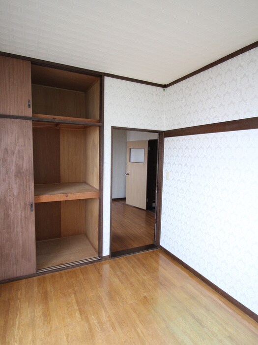 物件内観写真10　(居室)