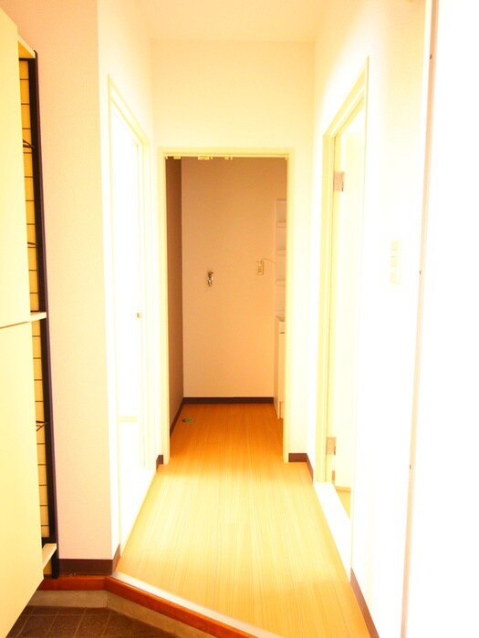 物件内観写真21　(玄関)