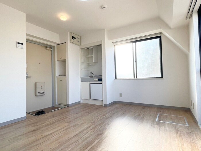 物件内観写真9　(居室)