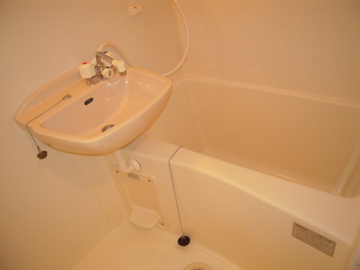 物件内観写真5　(バス／シャワールーム等)