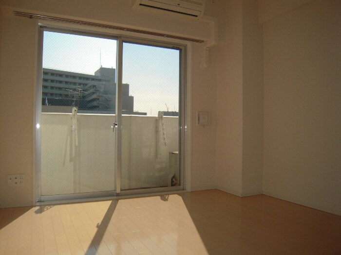 物件内観写真11　(居室)