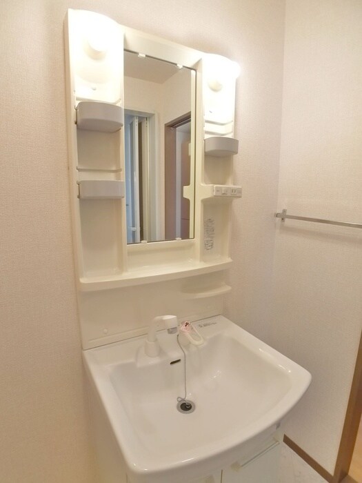 物件内観写真15　(洗面)