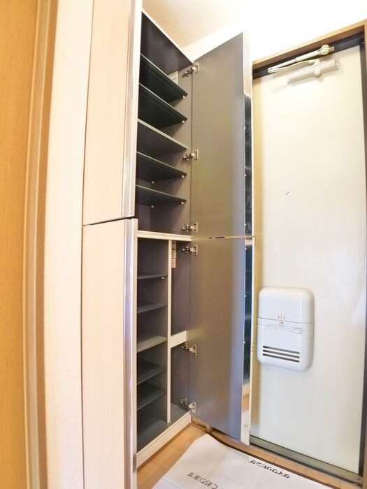 物件内観写真20　(靴箱)