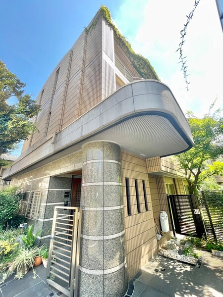 ラ・プラ－ジュⅤ外観写真