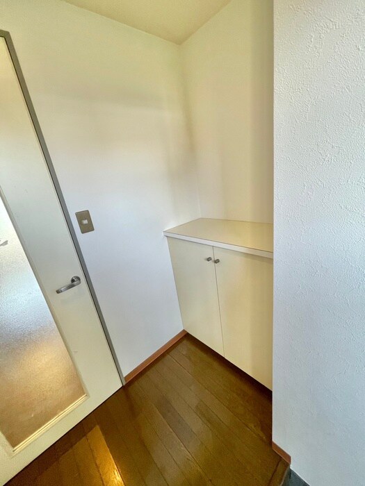 物件内観写真17　(靴箱)