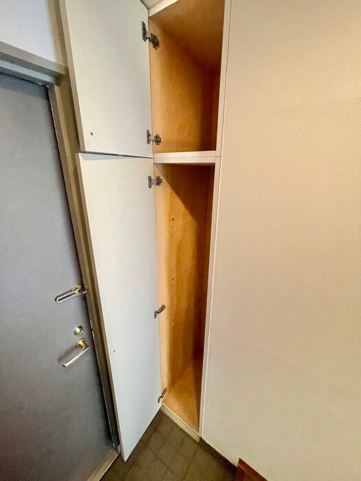 物件内観写真18　(靴箱)