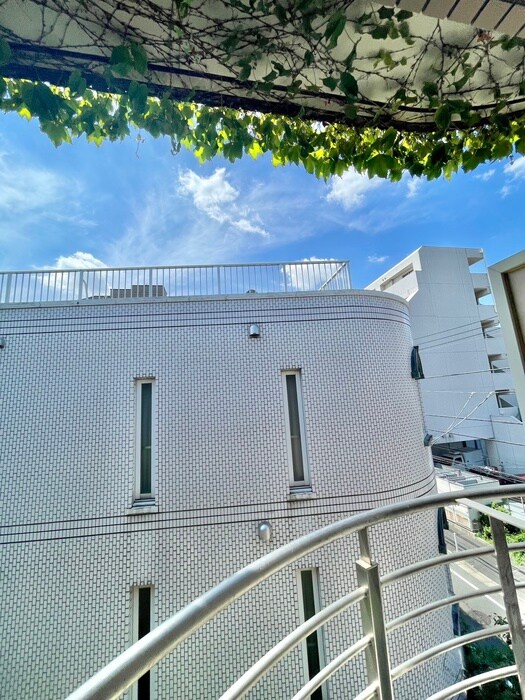 物件内観写真21　(室内からの展望)