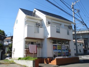 サンパレスⅢ外観写真