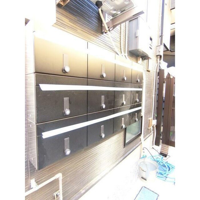 物件外観写真4　(建物設備)