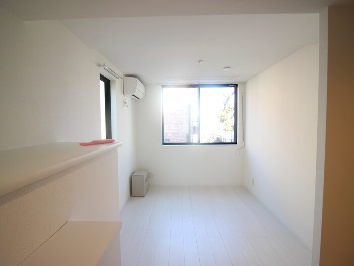 物件内観写真13　(居室)