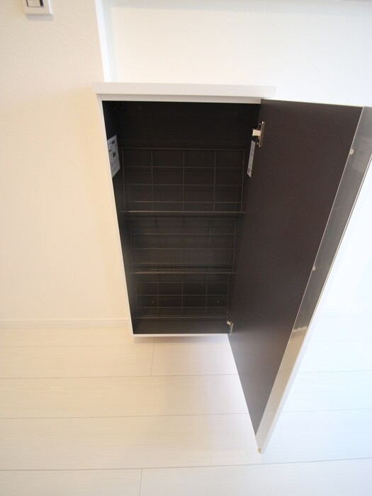 物件内観写真19　(靴箱)