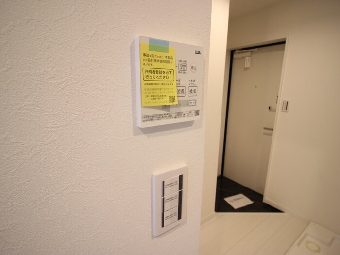 物件内観写真20　(廊下)