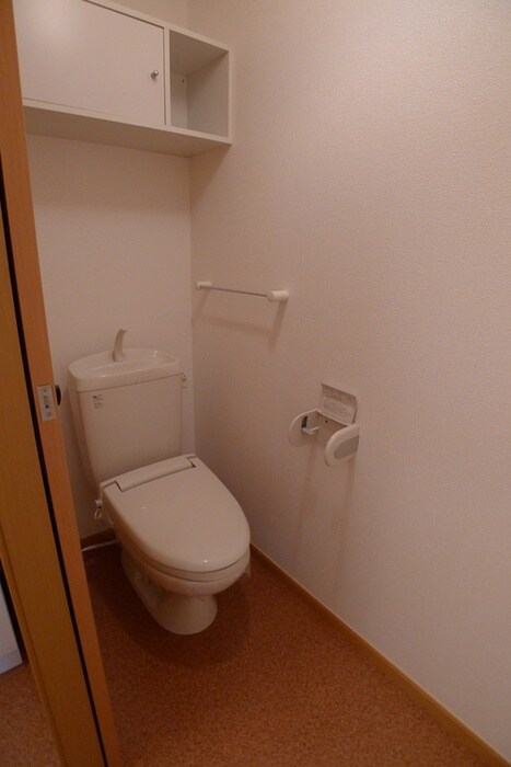 物件内観写真6　(トイレ)