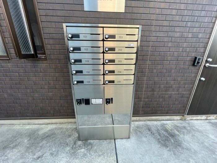 物件外観写真4　(建物設備)