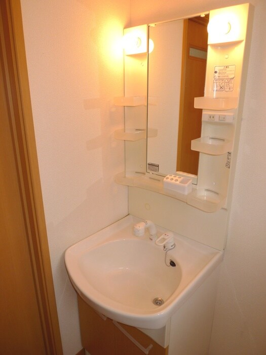 物件内観写真11　(洗面)