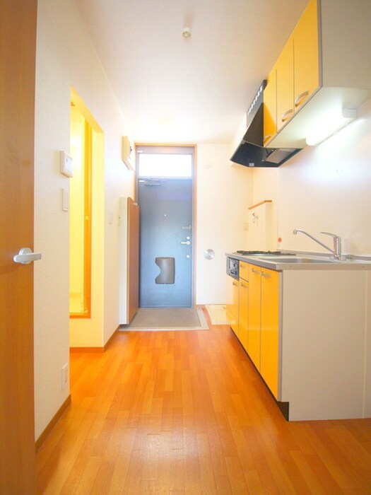 物件内観写真16　(廊下)