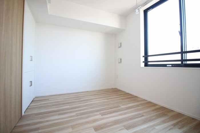 物件内観写真10　(居室)