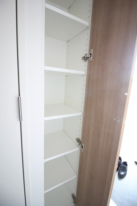 物件内観写真17　(靴箱)