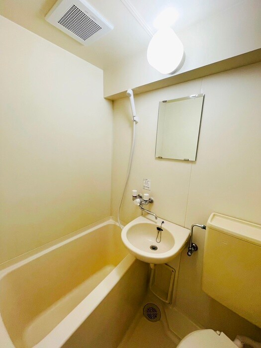 物件内観写真11　(バス／シャワールーム等)