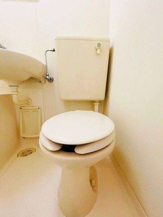 物件内観写真12　(トイレ)