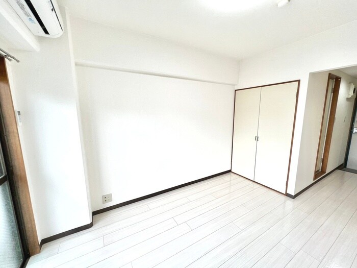 物件内観写真17　(居室)